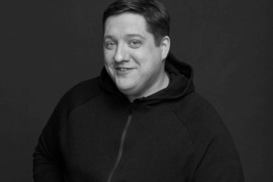 Актёр Роман Попов умер после рецидива рака мозга