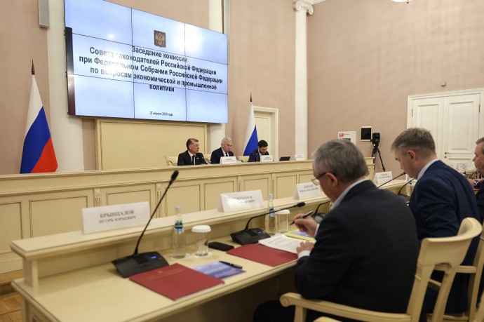 Юрий Бобрышев принимает участие в мероприятиях Совета законодателей РФ