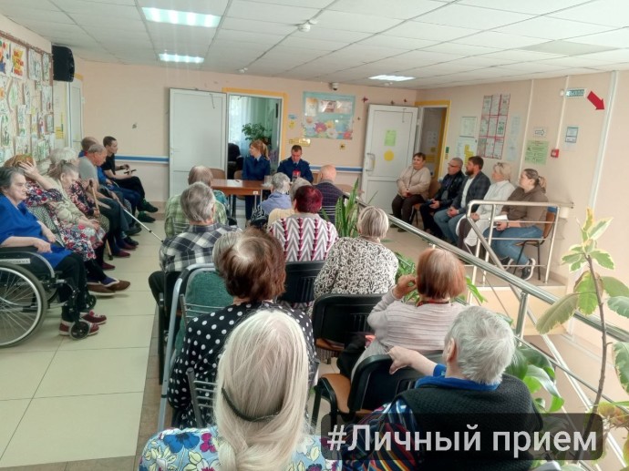 От тепла в квартирах до средств реабилитации: зампрокурора области выслушала проблемы кимовчан