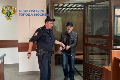 Полиция обнаружила коноплю у жителя Москвы, затопившего квартиру соседки