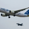 «Ростех» назвал причину сопровождения МС-21 вторым самолётом в ходе испытательного полёта