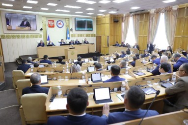 В Якутии увеличат финансирование на лекарственное обеспечение льготников в 2026 году