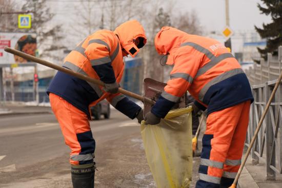 В Иркутской области остро не хватает дворников