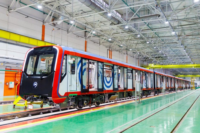 На Замоскворецкую линию метро вышел состав серии «Москва-2026»