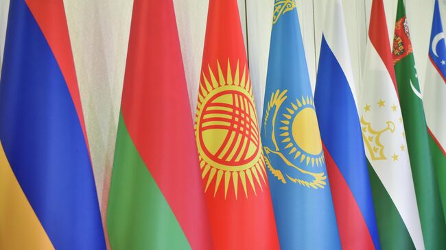 Неформальная встреча лидеров СНГ пройдет в Санкт-Петербурге