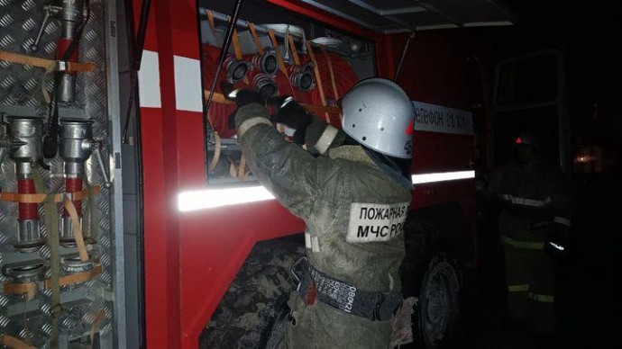 В Обидимо ночью сгорели автобус и 2 легковых машины