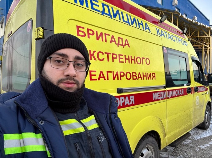 «Борюсь за каждую жизнь». Белгородский фельдшер помог спасти человека под завалами