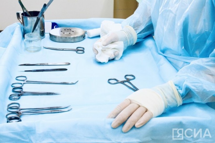 В Якутии врачи вытащили английскую булавку из желудка женщины