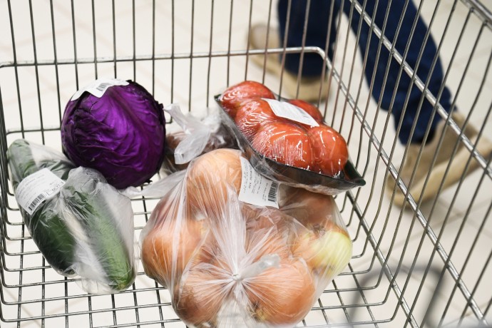 В Московской области захотели ввести талоны на еду для малоимущих