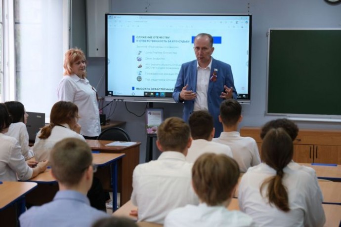 Игорь Седов рассказал школьникам о главных жизненных ценностях