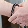 В Белгороде полицейские задержали 18-летнего курьера мошенников