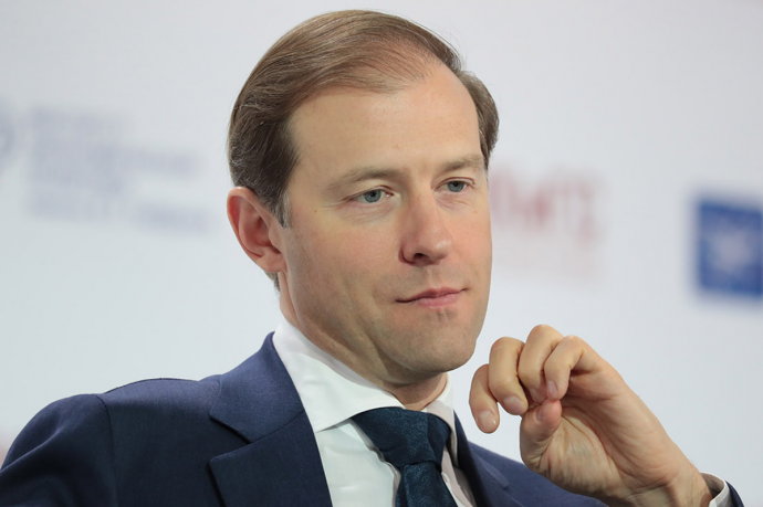Мантуров: При рассмотрении заявки на возвращение иностранного бренда будем оценивать ситуацию на российском рынке