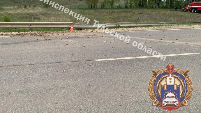 Смертельное ДТП в Заокском районе: мотоциклист не справился с управлением и въехал в отбойник