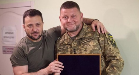 В списке на вылет: Залужный может сменить Зеленского в ближайшие месяцы — Херш