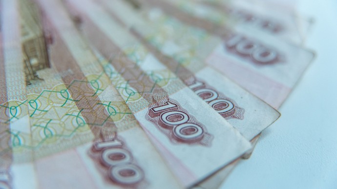В Петербурге 45% родителей готовы давать детям не более 1 тысячи рублей в месяц