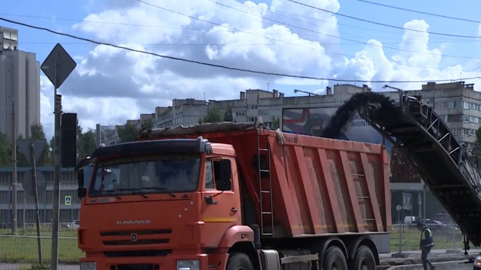 В Петербурге продолжается ремонт в рамках нацпроекта «Безопасные качественные дороги»