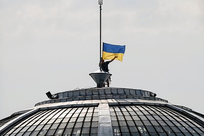В Одессе вандалы испортили мемориальные доски Врубелю и Сеченову