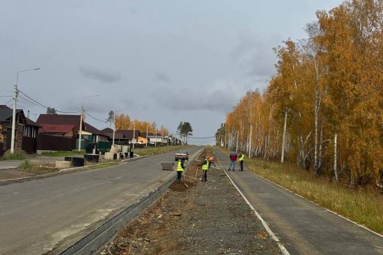 Строительство уличной дорожной сети в микрорайоне Березовая роща в Тулуне завершат до конца октября