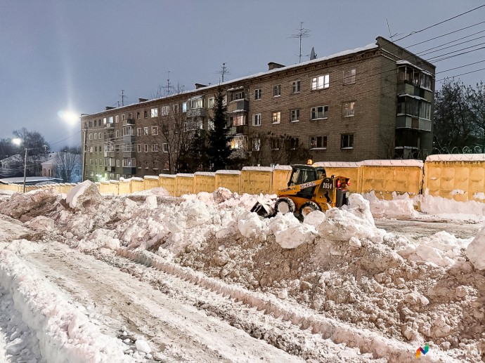 С улиц Кирова вывезли 200 кубов снега