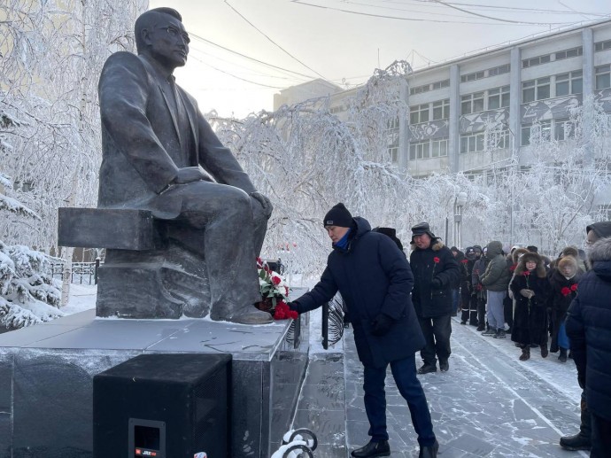 В Якутии почтили память выдающегося ученого Владимира Ларионова