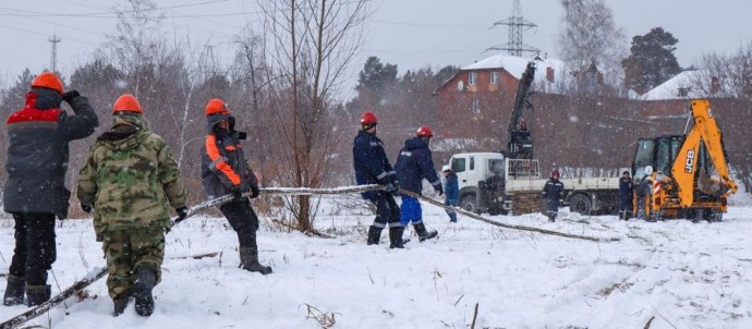 Энергетики Новосибирска «подружились» с капризной Ельцовкой