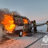 В Иркутской области на трассе сгорел санитарный автомобиль