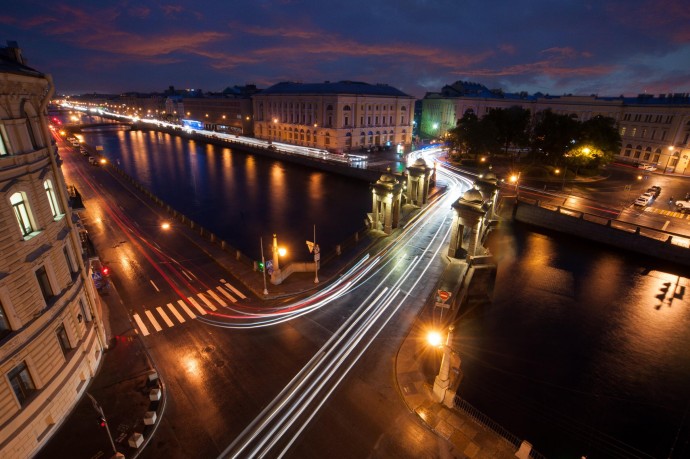 На Московском проспекте водитель насмерть сбил женщину на пешеходном переходе