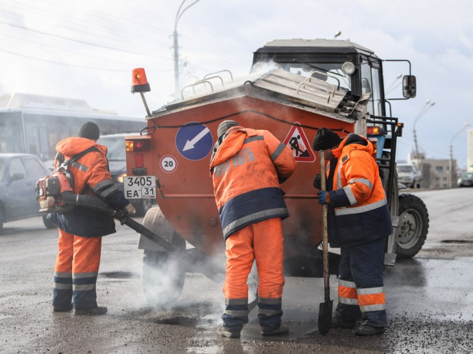 Белгородский губернатор заявил, что из‑за тёплой погоды ямочный ремонт начали досрочно