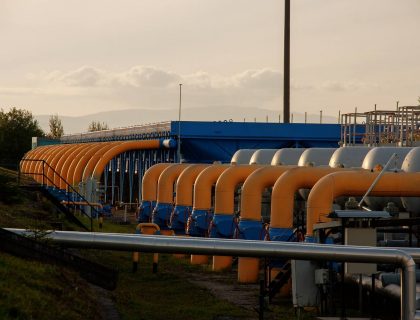 В украинские хранилища закачивает газ только Молдавия