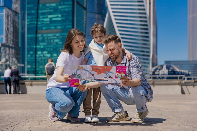 В программе «Играй в Москву» появился новый семейный маршрут, посвященный транспорту