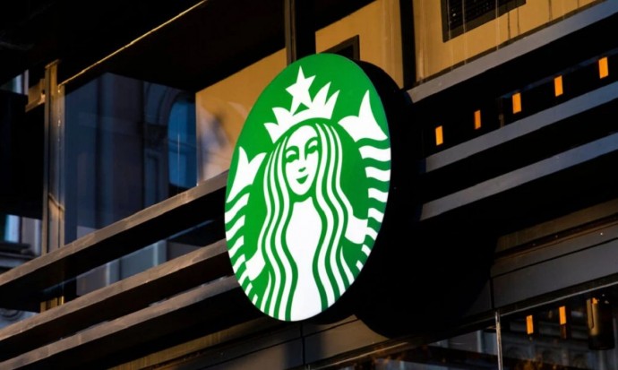 Starbucks предложил клиентам на юге Южной Кореи увидеть через бинокль, как живут в Северной Корее