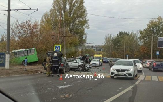 В Курске утром 23 октября произошло серьезное ДТП