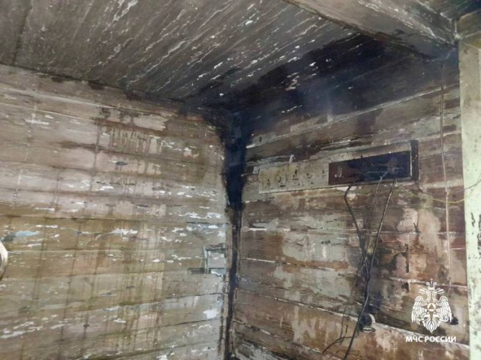 На пожаре в Улан-Удэ пострадала женщина