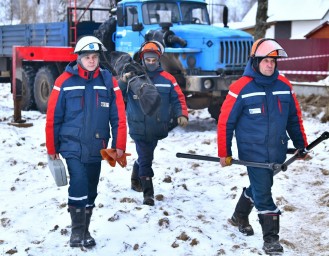 Энергетики «Ярэнерго» оперативно устраняют последствия непогоды