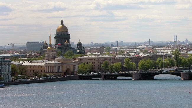 В Петербурге столкнулись два теплохода