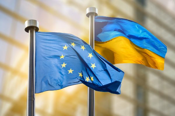 В ЕС утвердили механизм, по которому Украина получит € 35 млрд за счет России