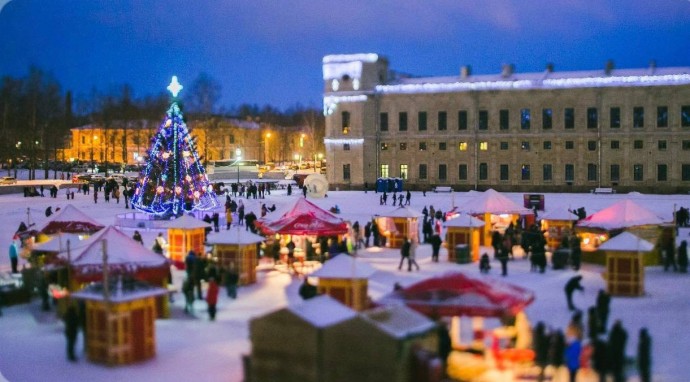 В Гатчине открылся фестиваль «Новогодняя кутерьма»