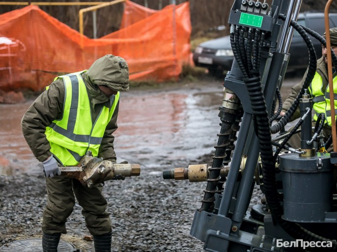 В посёлке Майском под Белгородом монтируют новую систему водоснабжения