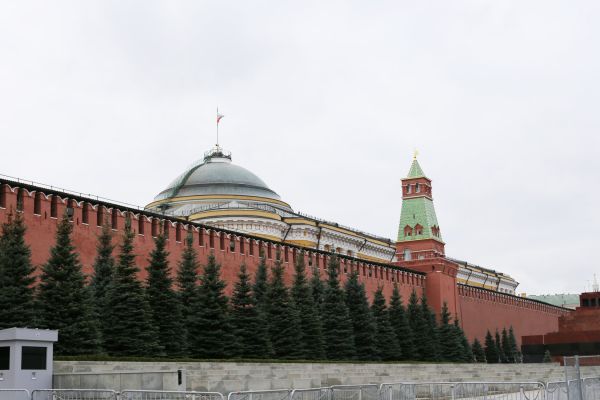 Кремль заявил, кого точно не будет среди участников переговоров по Украине