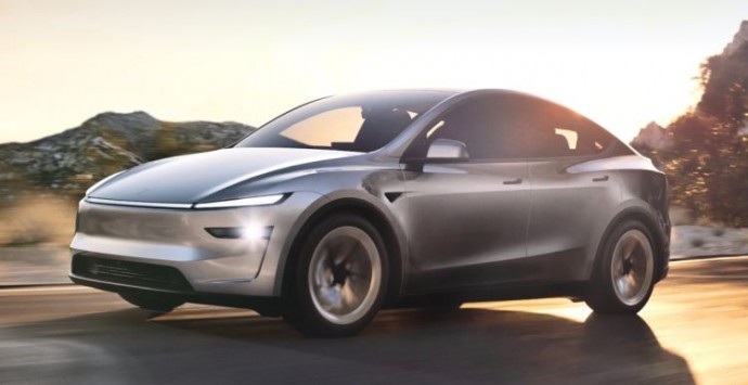 Обновлённый электрический кроссовер Tesla Model Y уже доступен для заказа в Китае