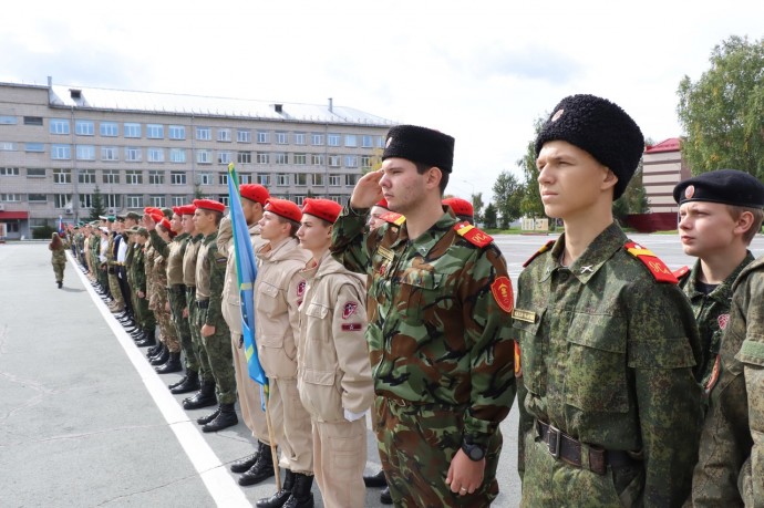 В Новосибирском военном институте прошла церемония закрытия региональных соревнований «Полигон твоих возможностей»