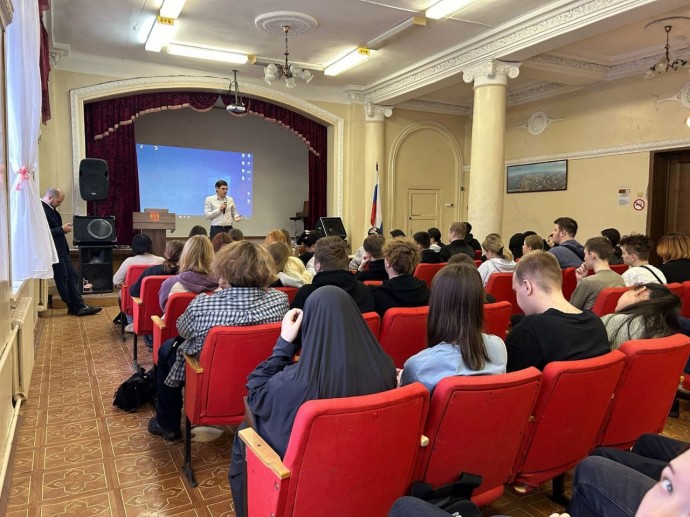 Цифровой ликбез для будущих поваров-кондитеров провели в Новосибирске