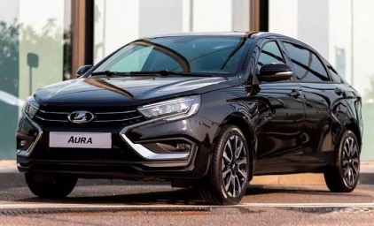 Российские чиновники отказываются пересаживаться на Lada Aura