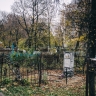 На кладбище во Владимире выкинули мусор с грузовика с рязанскими номерами