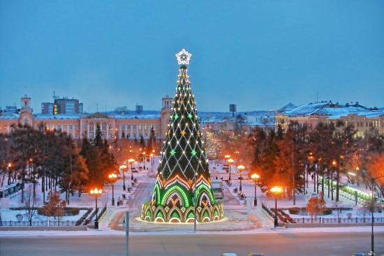 Новогодние елки в Сибири зажгут 1 декабря