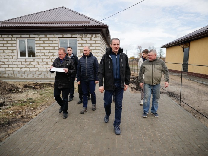 В Валуйском округе строят два дома для семей, воспитывающих детей-инвалидов