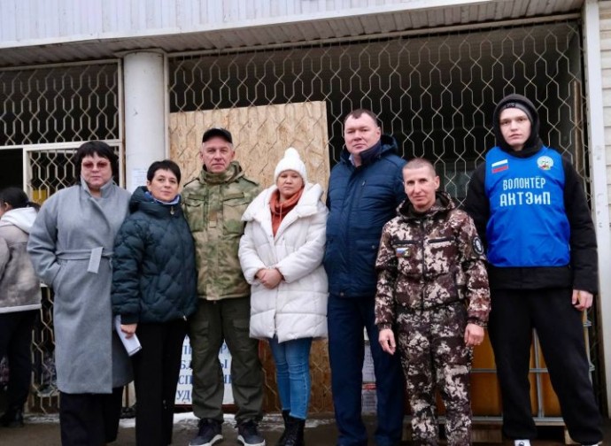 Астраханцы отправили гуманитарную помощь землякам – бойцам СВО