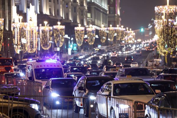 Москвичам рекомендовали не использовать личные автомобили во второй половине декабря