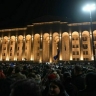 В Тбилиси митингующие перекрыли проспект Руставели