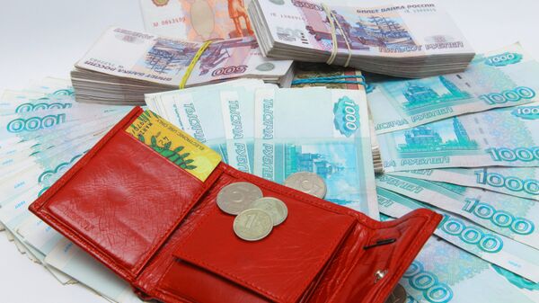 Буква закона. Почему нельзя заставить работодателей платить 13-ю зарплату